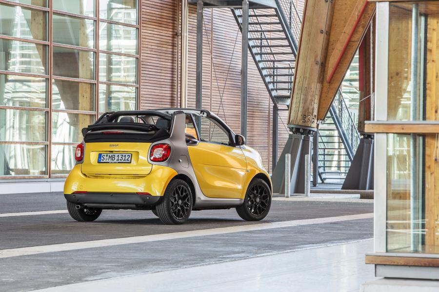  Smart ForTwo Prime Cabrio 2016 года  (фото 33 из 33)